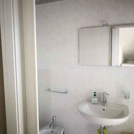 Ninnihouses Szálloda